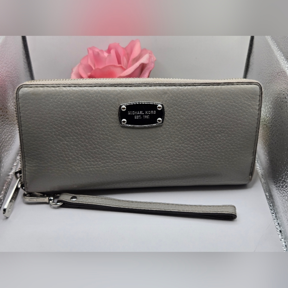 Michael Kors Silver Wristlet Wallet